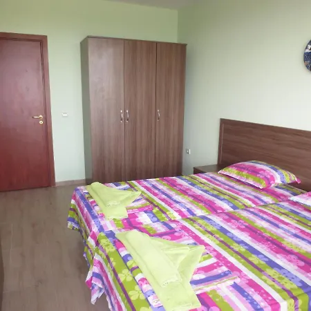 Fantasy Saint Constantine And Helena Apartamento