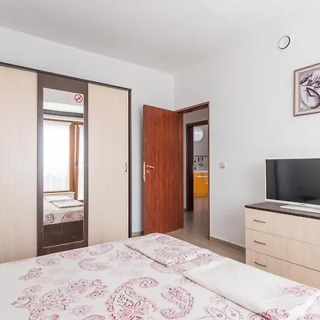 Fantasy Saint Constantine And Helena Appartement St Constantin et Helena