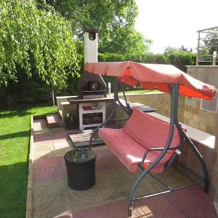 Fantasy Saint Constantine And Helena 公寓