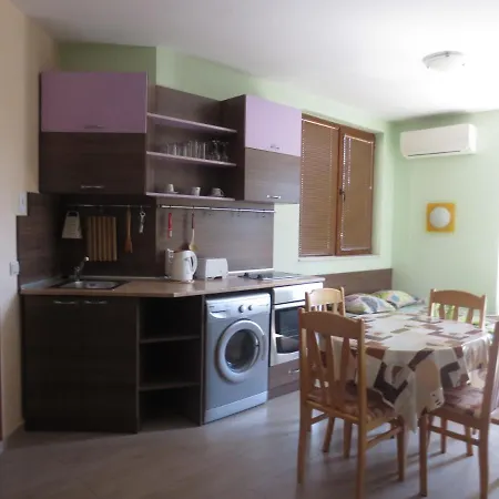 Fantasy Saint Constantine And Helena * 圣君士坦丁和海伦那