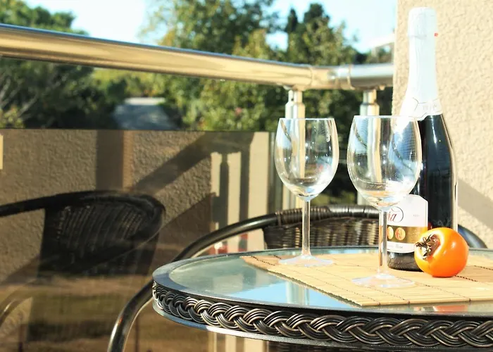 Fantasy Saint Constantine And Helena * סנט קונסטנטין והלנה