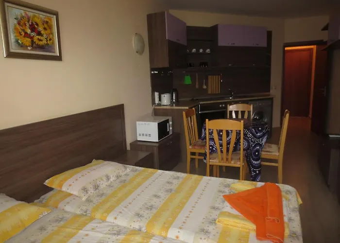 דירה Fantasy Saint Constantine And Helena סנט קונסטנטין והלנה