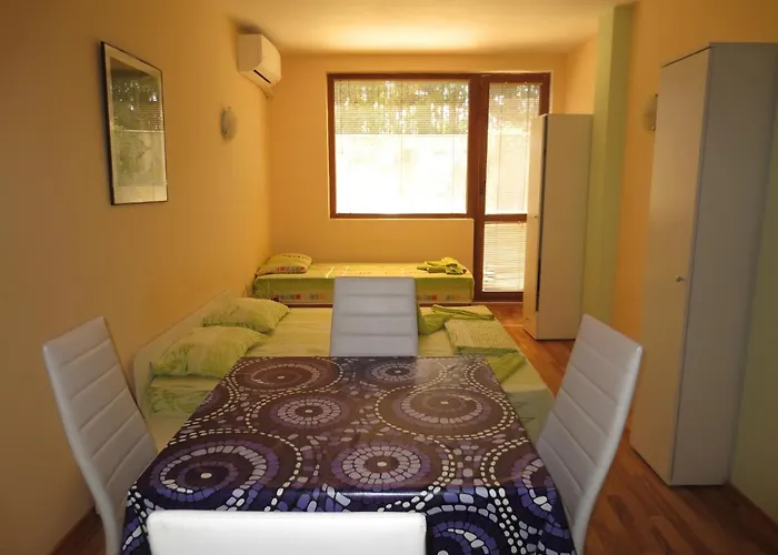 Fantasy Saint Constantine And Helena סנט קונסטנטין והלנה