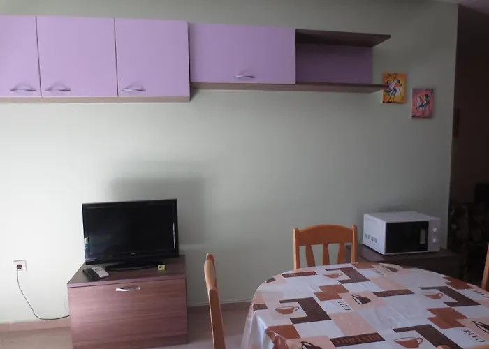 דירה Fantasy Saint Constantine And Helena סנט קונסטנטין והלנה