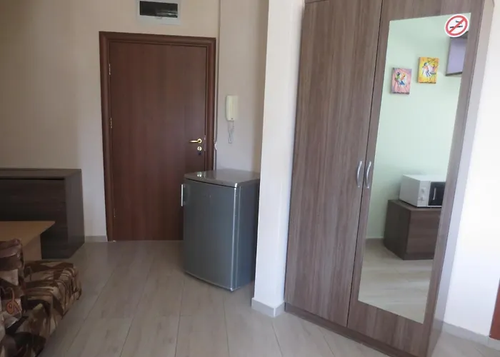 Fantasy Saint Constantine And Helena * סנט קונסטנטין והלנה