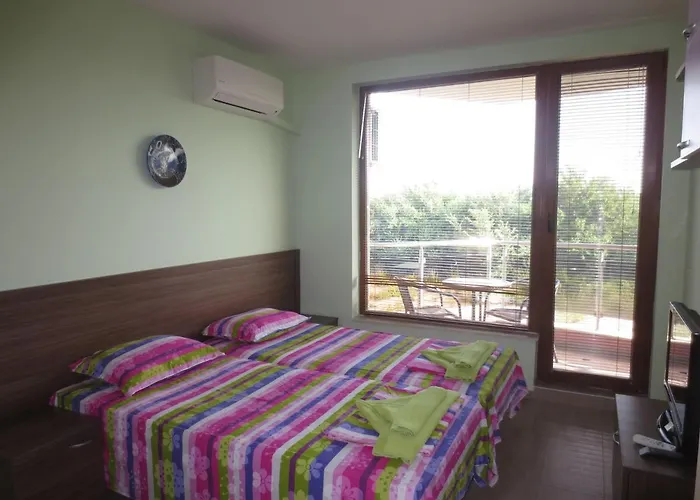 Fantasy Saint Constantine And Helena סנט קונסטנטין והלנה