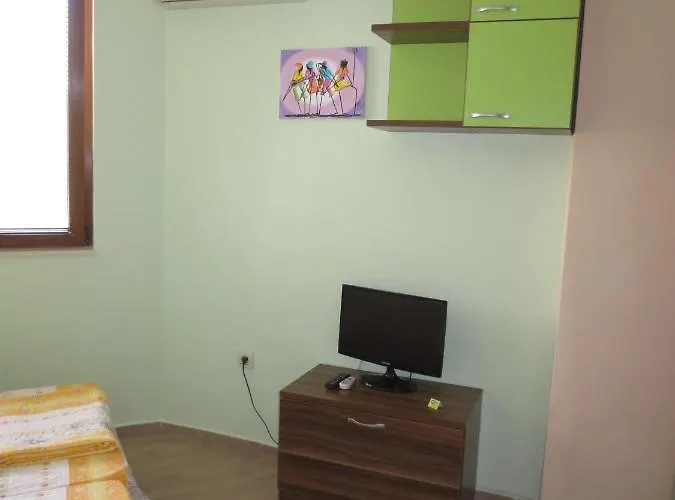 Fantasy Saint Constantine And Helena דירה סנט קונסטנטין והלנה