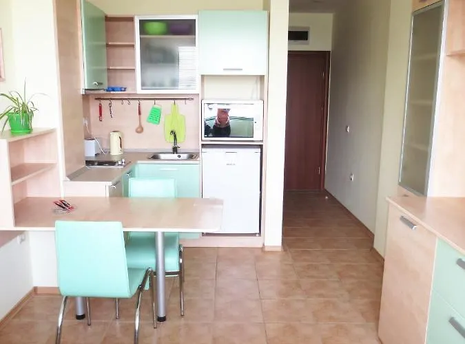 Fantasy Saint Constantine And Helena סנט קונסטנטין והלנה